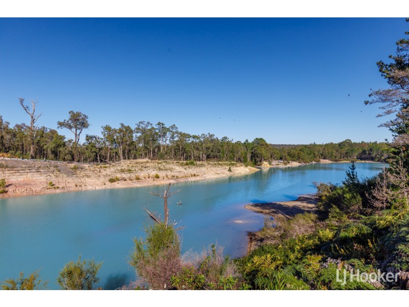 55 Montgomery Street, Allanson WA 6225