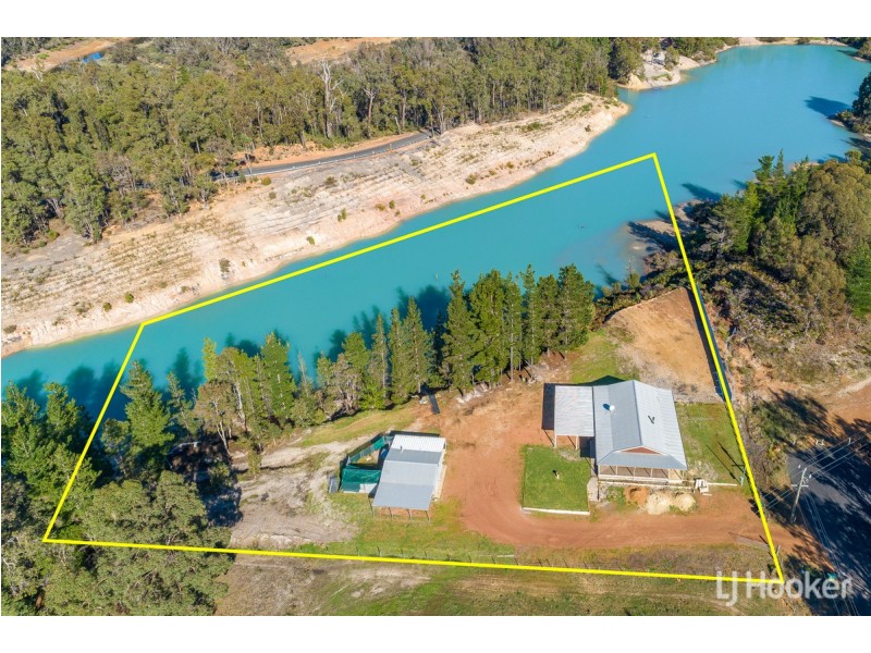 55 Montgomery Street, Allanson WA 6225