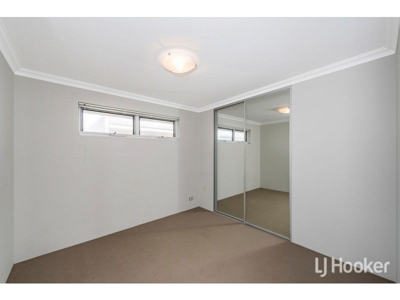 1/18 Kambany Approach, Dalyellup WA 6230