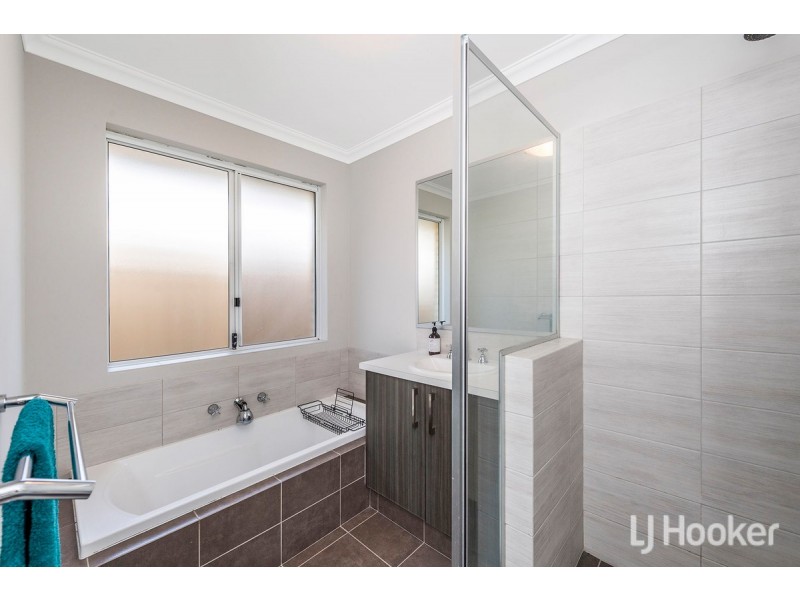 1/18 Kambany Approach, Dalyellup WA 6230