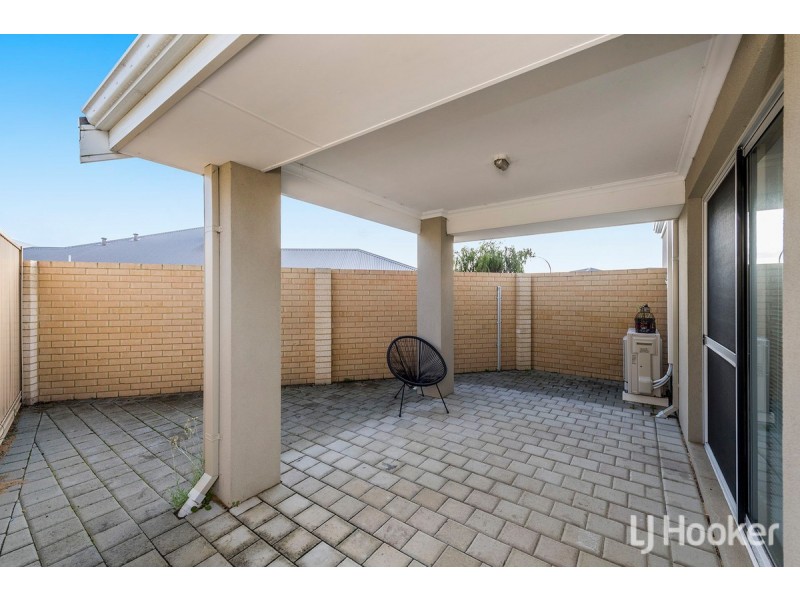 1/18 Kambany Approach, Dalyellup WA 6230