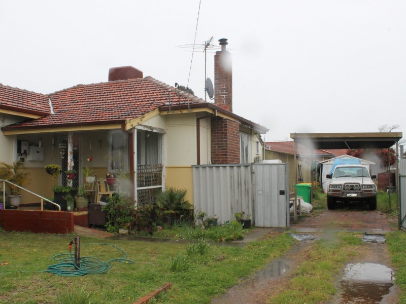 14 Stinton Street, Carey Park WA 6230