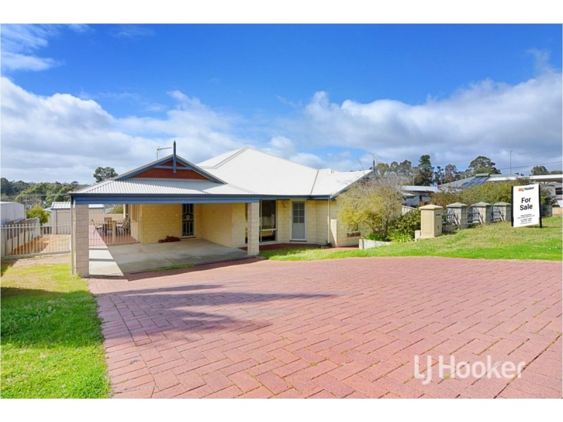 6 Saunders Street, Collie WA 6225