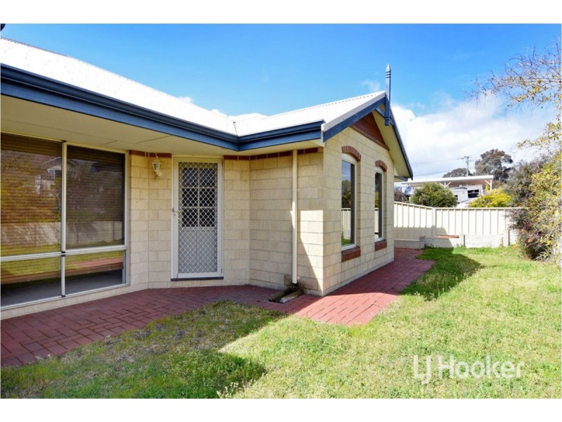 6 Saunders Street, Collie WA 6225