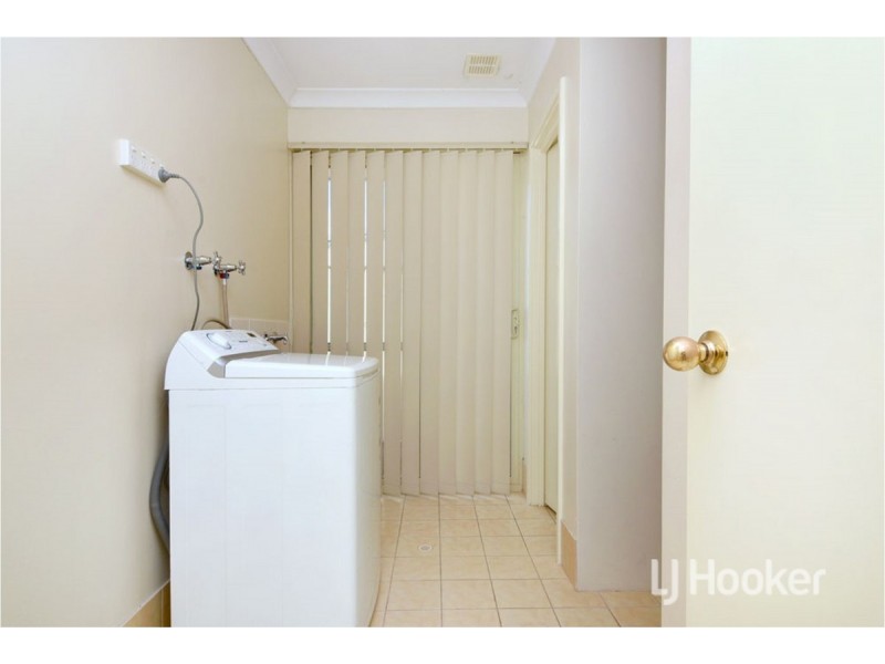 6 Saunders Street, Collie WA 6225