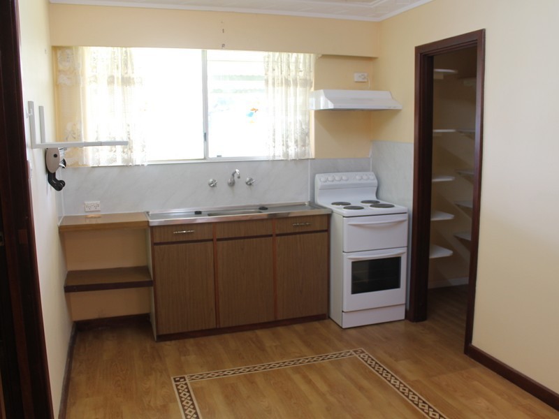 8B Upton Place, Australind WA 6233