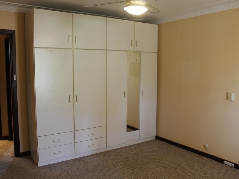 8B Upton Place, Australind WA 6233