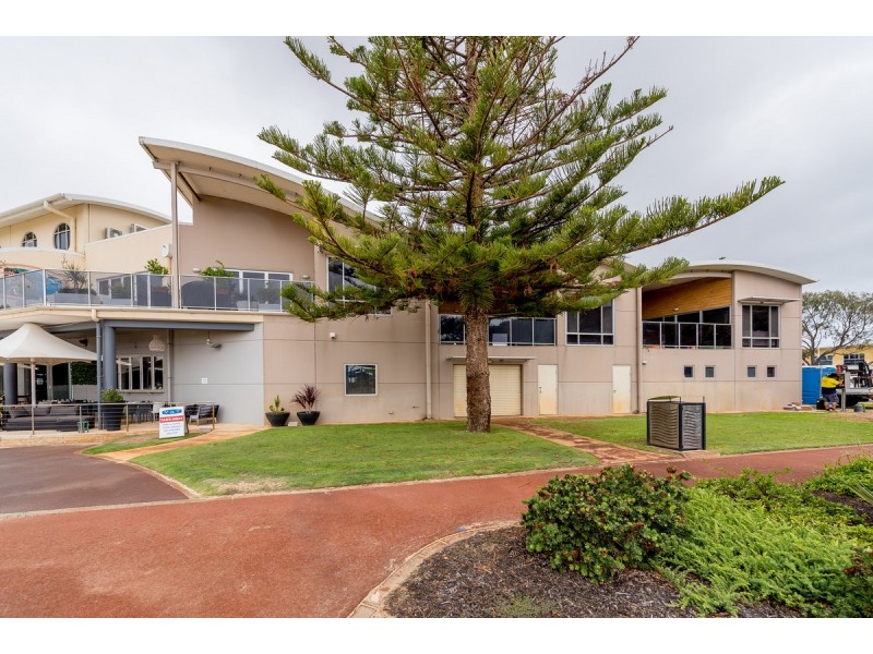 2/2 Jetty Road, Bunbury WA 6230