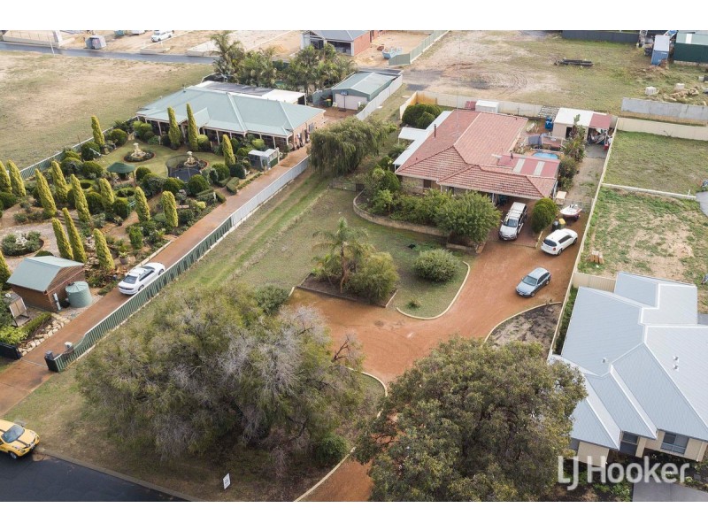 8 Laura Avenue, Australind WA 6233
