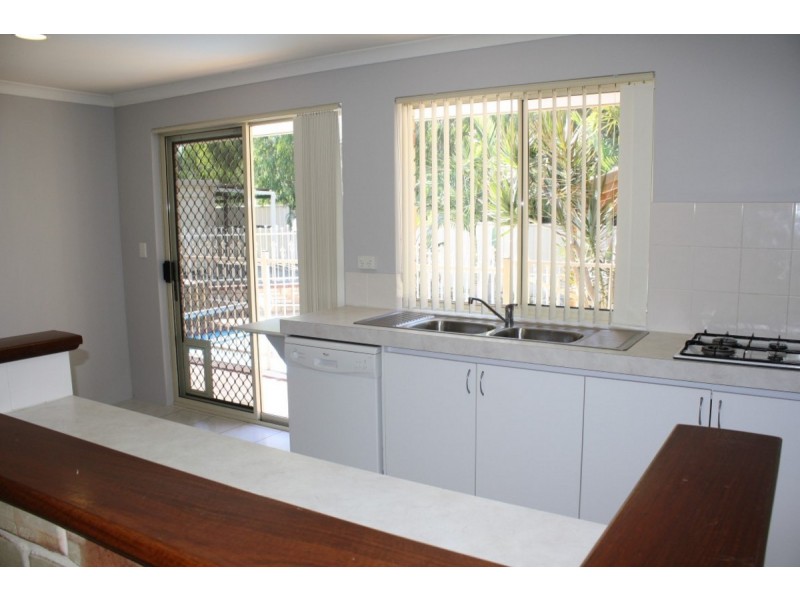 8 Laura Avenue, Australind WA 6233
