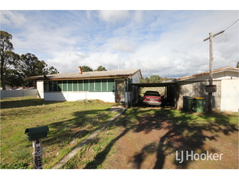 17 Davis Street, Collie WA 6225