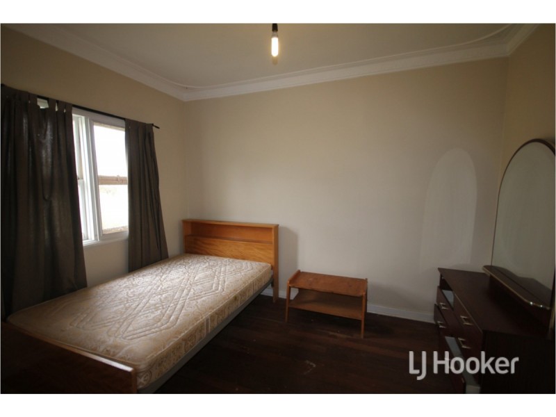 17 Davis Street, Collie WA 6225