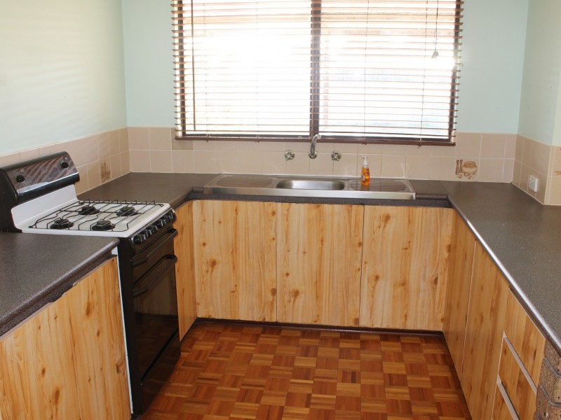 37 Travers Drive, Australind WA 6233