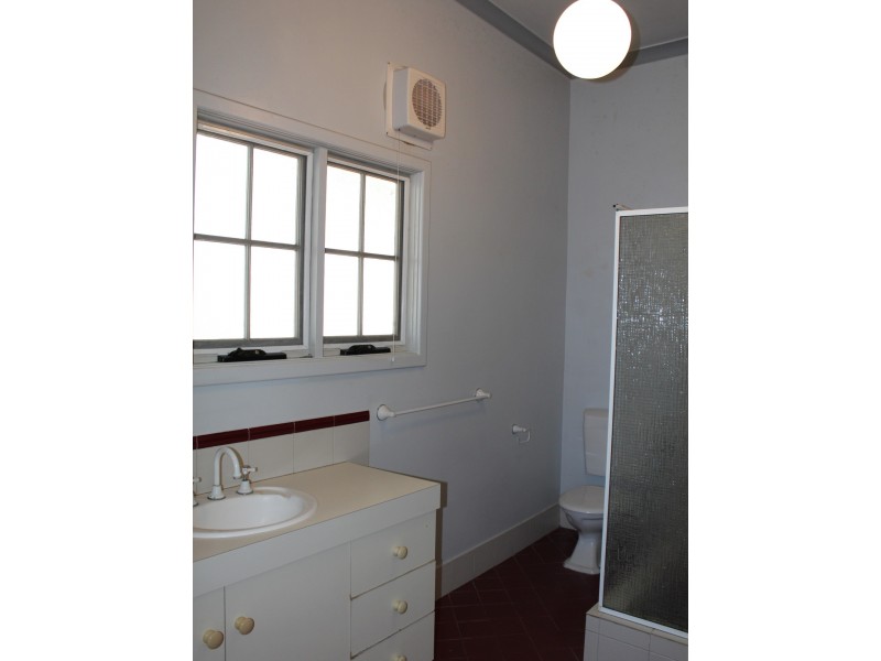 6 Symmons Street, Bunbury WA 6230