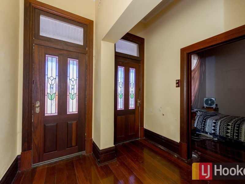 6 Symmons Street, Bunbury WA 6230