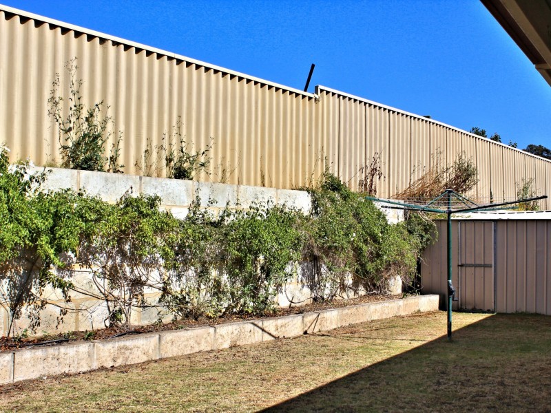 16 Wandoo Road, Dalyellup WA 6230