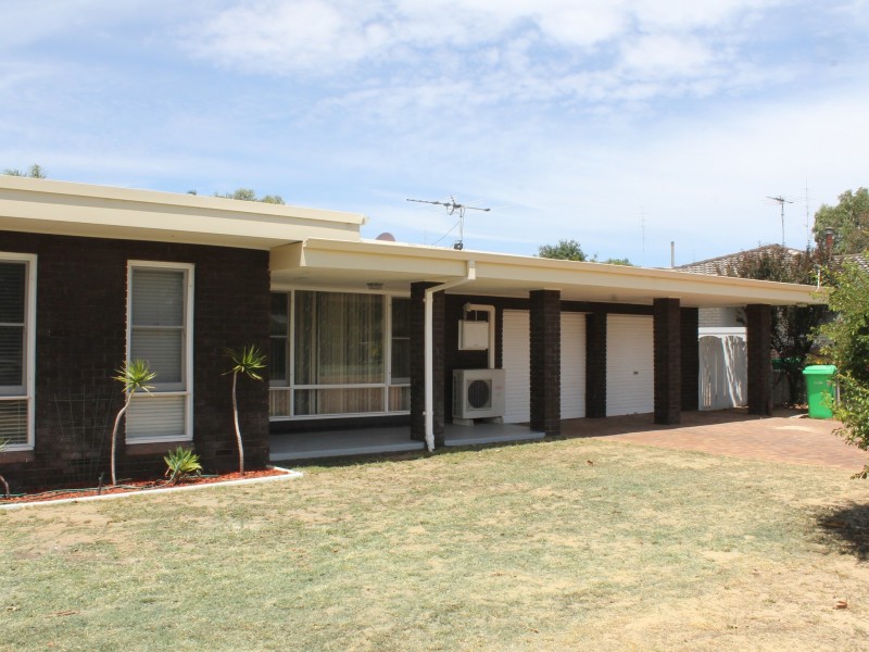 15 College Row, South Bunbury WA 6230