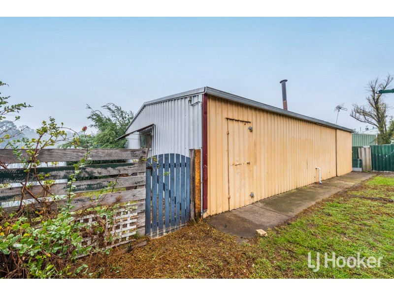 3 Baird Street, Collie WA 6225