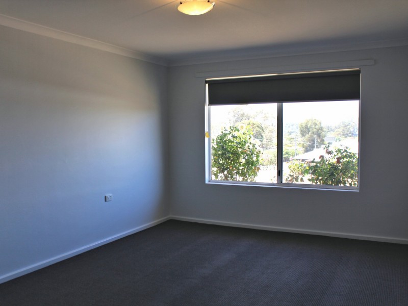 40 Whatman Way, Usher WA 6230