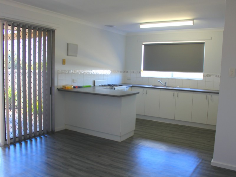 40 Whatman Way, Usher WA 6230