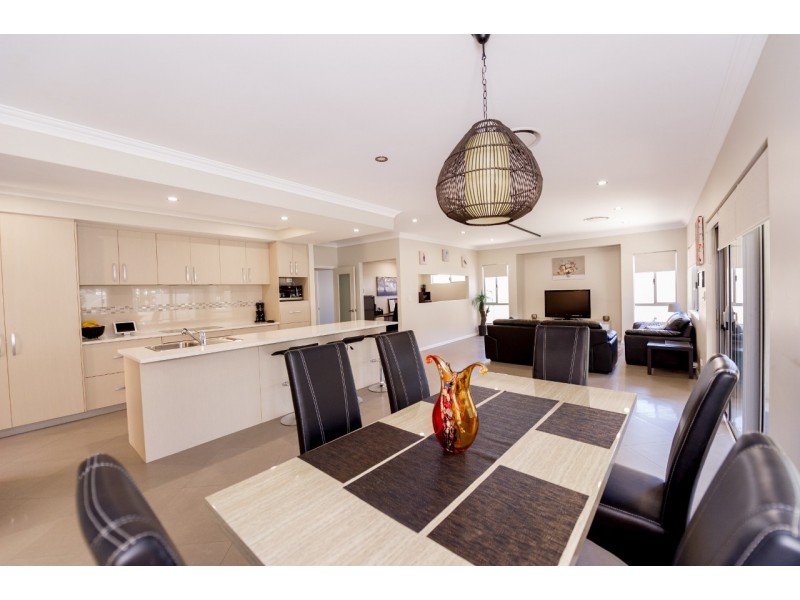 17 Properjohn Street, South Bunbury WA 6230