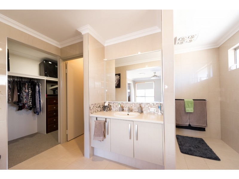 17 Properjohn Street, South Bunbury WA 6230