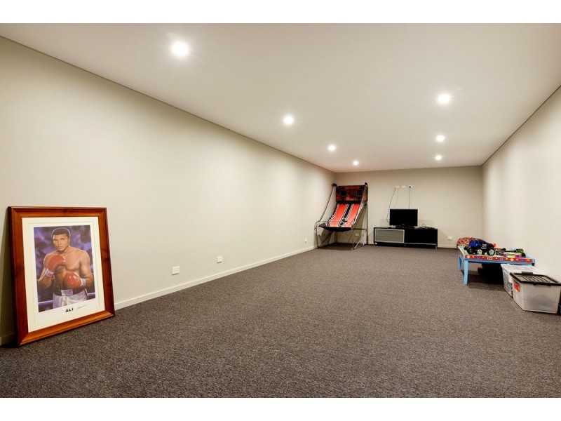 8 Money Street, Bunbury WA 6230