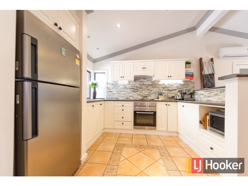 14 Hakea Crescent, South Bunbury WA 6230