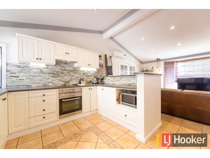 14 Hakea Crescent, South Bunbury WA 6230