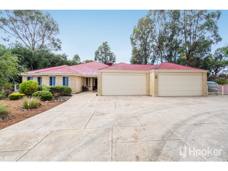 4 Keble Heights, College Grove WA 6230