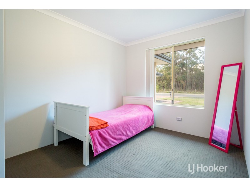 18 Cockatoo Gate, Australind WA 6233