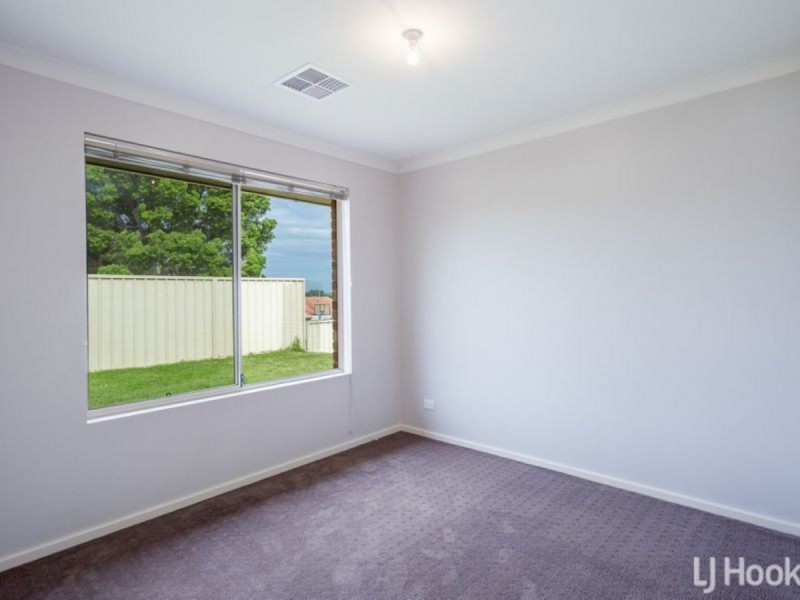 12 Coverley Drive, Collie WA 6225