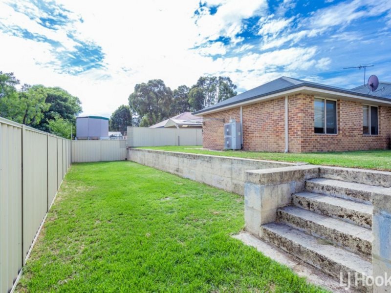 12 Coverley Drive, Collie WA 6225