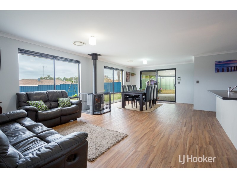 9 Sunburst Grove, Collie WA 6225