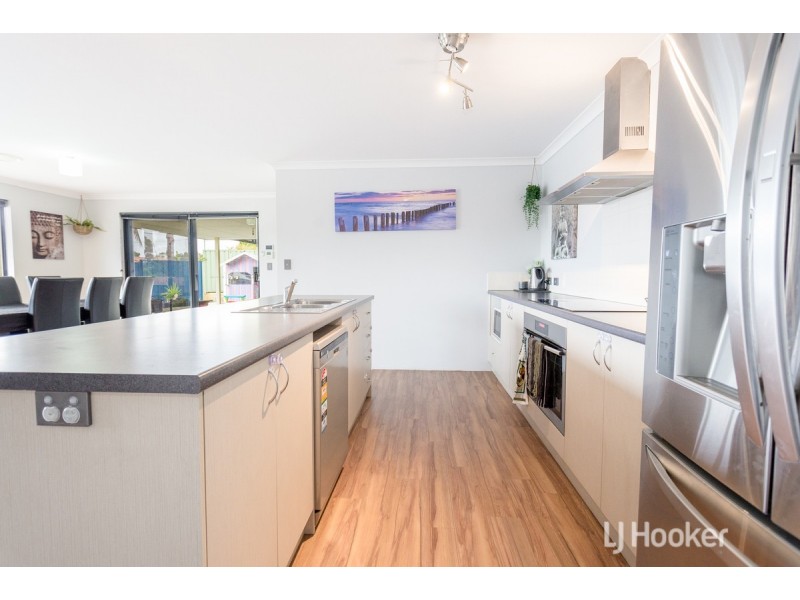 9 Sunburst Grove, Collie WA 6225