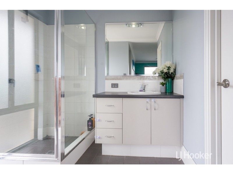 9 Sunburst Grove, Collie WA 6225