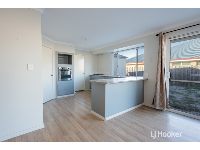 72 Macquarie Drive, Australind WA 6233