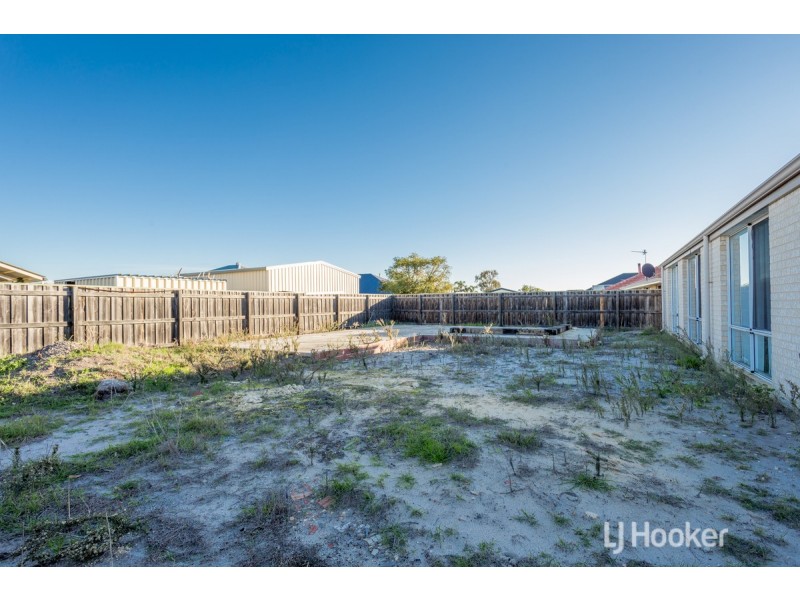 72 Macquarie Drive, Australind WA 6233