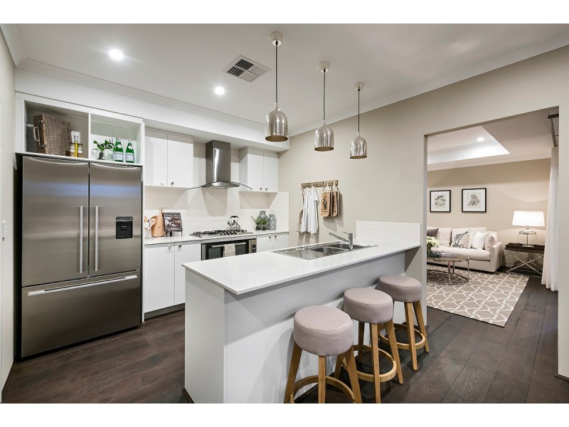 7 Bluff Road, Dalyellup WA 6230