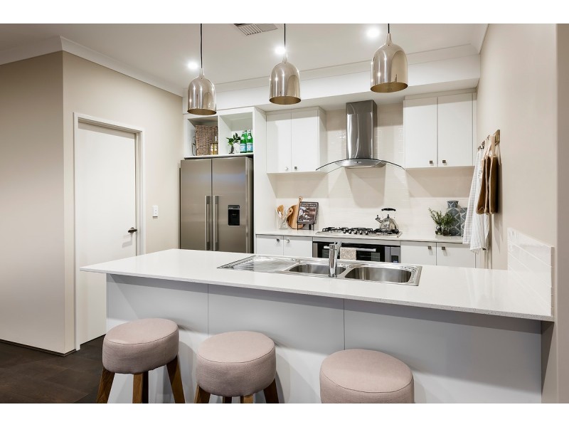 7 Bluff Road, Dalyellup WA 6230