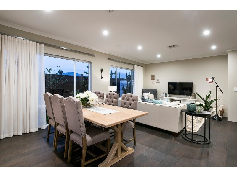 7 Bluff Road, Dalyellup WA 6230