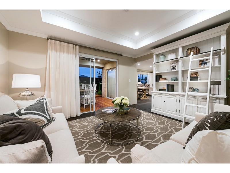 7 Bluff Road, Dalyellup WA 6230