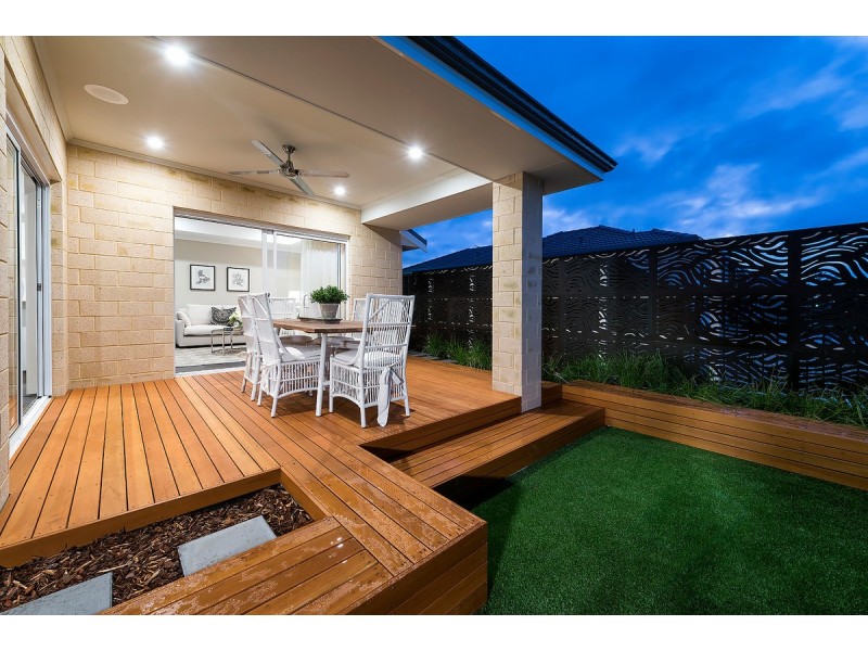 7 Bluff Road, Dalyellup WA 6230