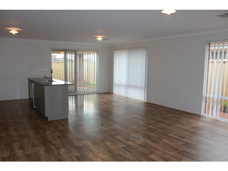 5 Antibes Way, Busselton WA 6280