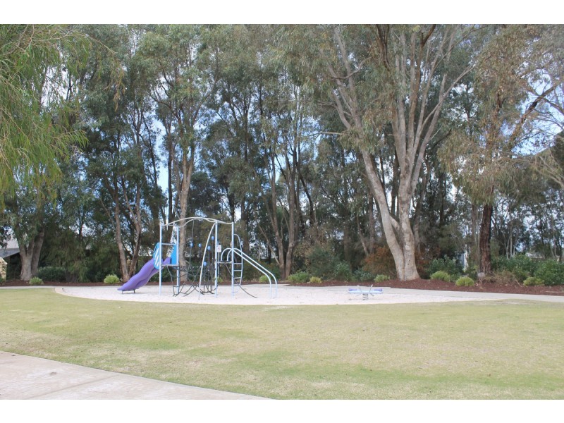 5 Antibes Way, Busselton WA 6280