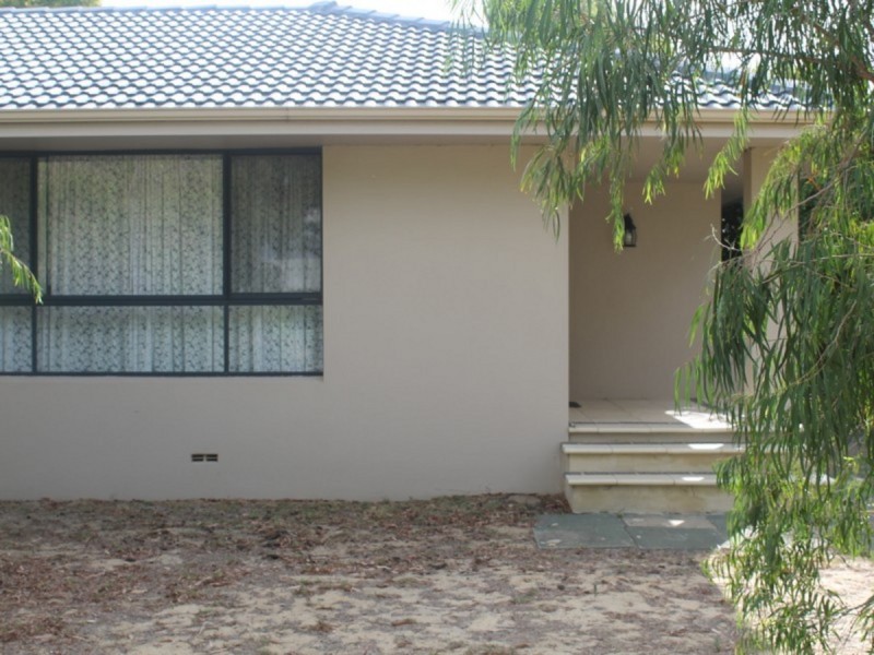 68B Ecclestone Street, Carey Park WA 6230