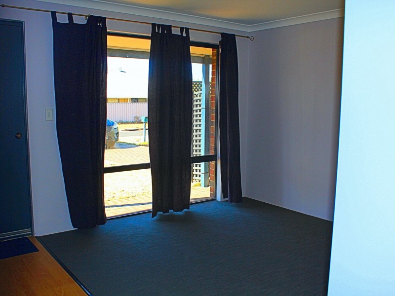 4 Borya Bend, Glen Iris WA 6230