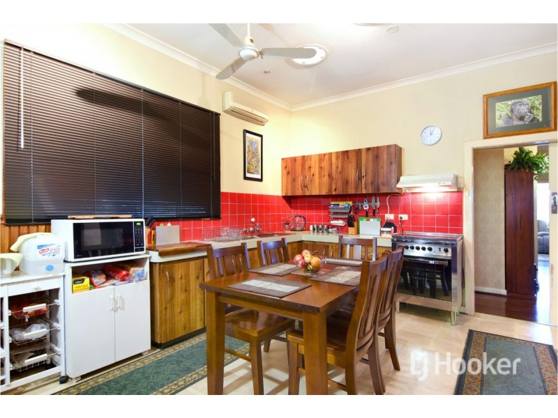 18 Bunbury Street, Collie WA 6225