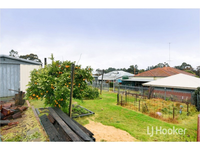 18 Bunbury Street, Collie WA 6225