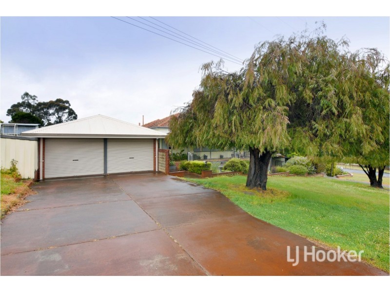 18 Bunbury Street, Collie WA 6225
